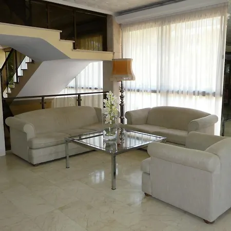 Albergue Bj Bei Juan *